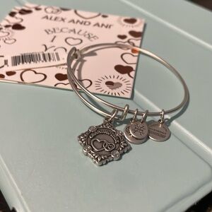COPY - NWT. Alex and Ani Bracelet